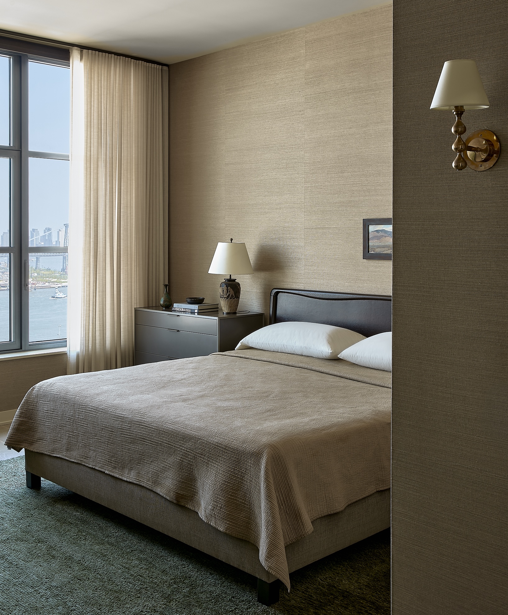 EFuerniss_JSI_180FrontSt_22376_A